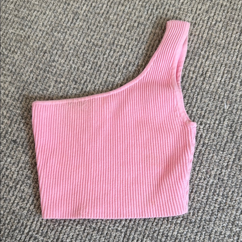ARITZIA - Babaton Pink Asymmetrical Ribbed Crop Tank